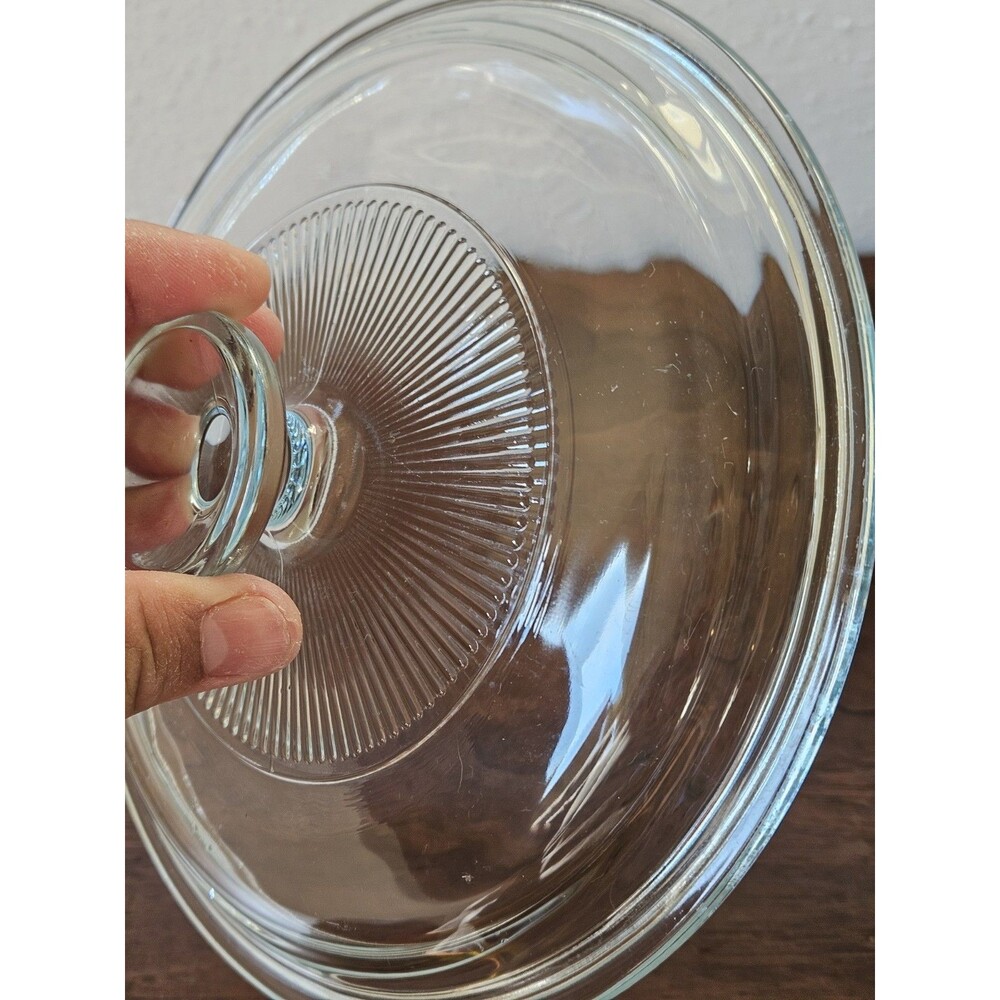 CorningWare French White 1.5 Qt Round Casserole Dish w/ Pyrex Glass Lid - Picture 11 of 11